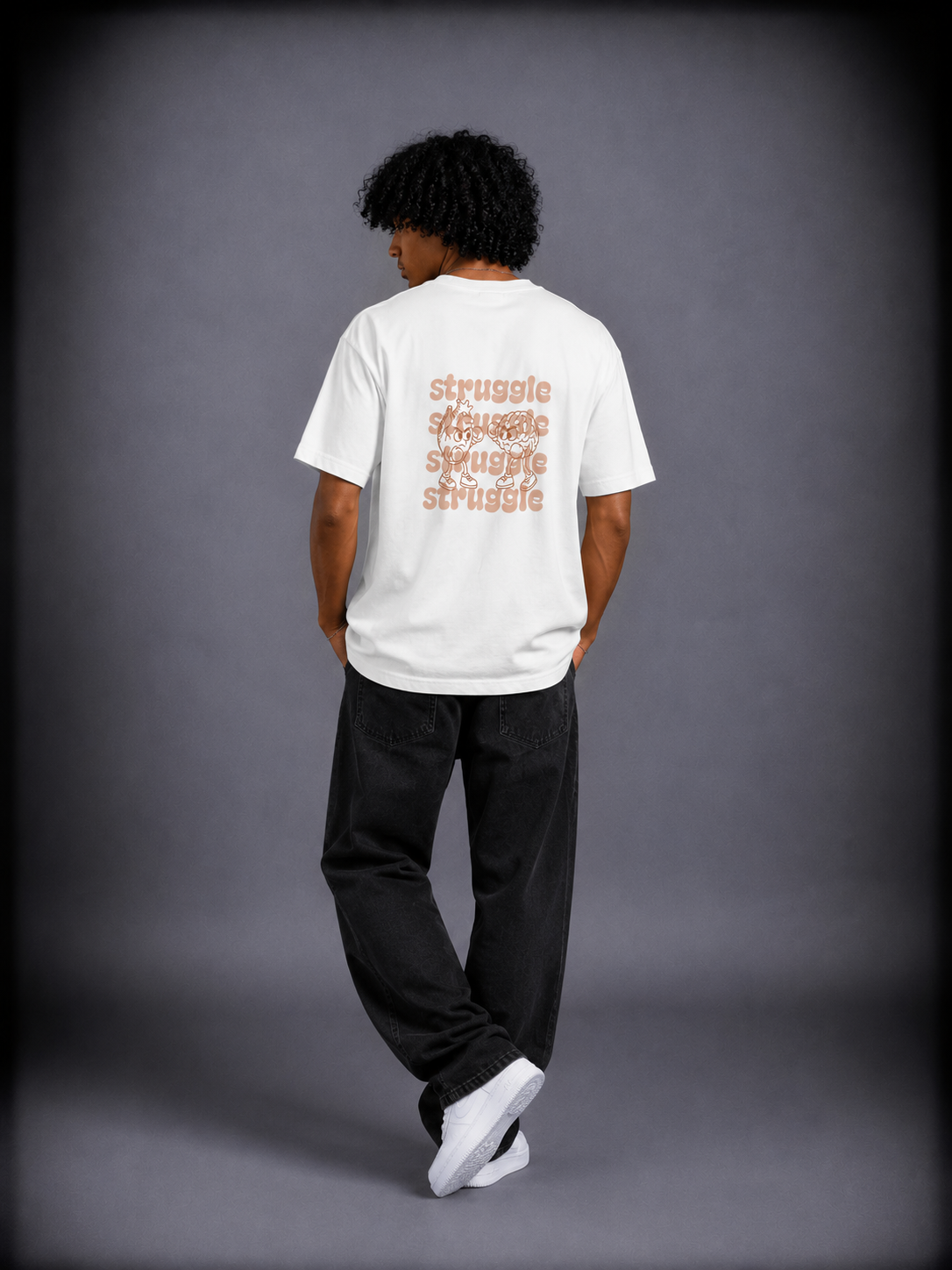 T-shirt oversized uomo - struggle